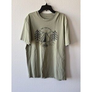 Keep Nature Wild Green Campfire Graphic T Shirts Unisex Size Medium